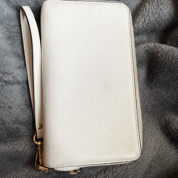 Michael Kors clutch wallet - Picture 2 of 4